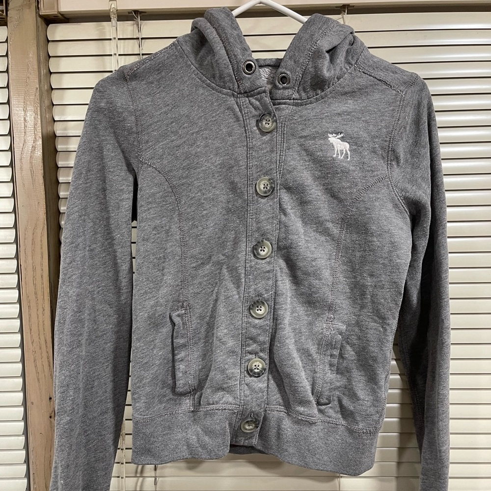 Hoodie sweater used has some discoloration in the inside of hood